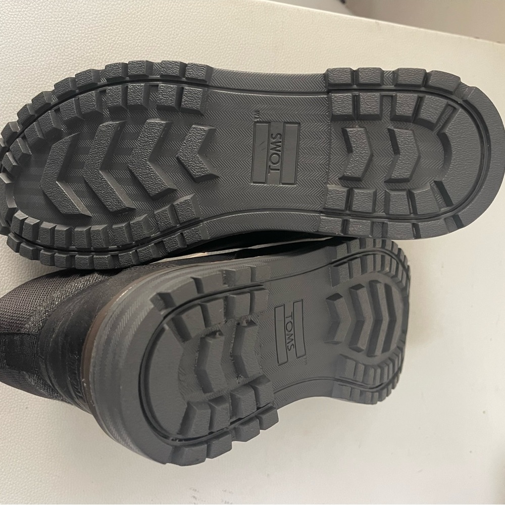 Toms Mens lace up boot